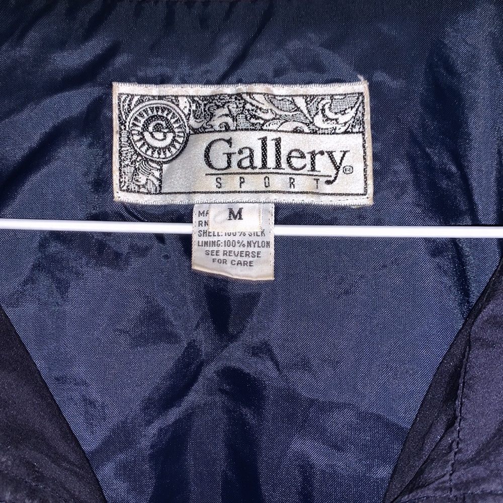 Jacket - Picture 2 of 11